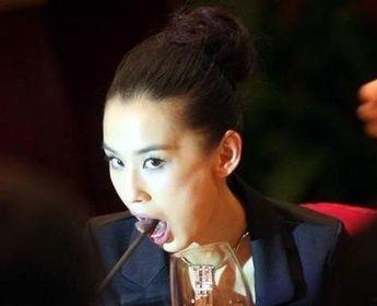 暗黑爆料在线吃 明星排行榜,在线吃播界明星排行榜大揭秘